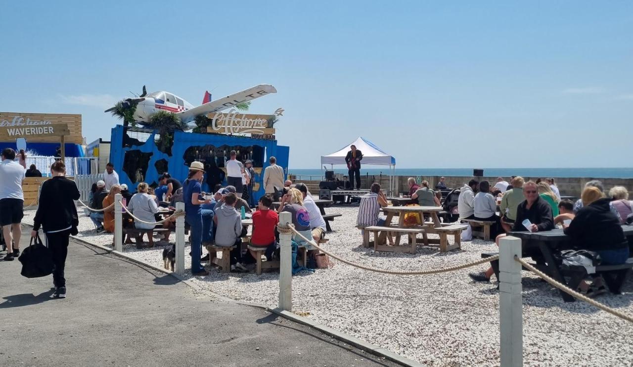 The Burrows Holiday Caravan, Seal Bay Selsey Exterior photo
